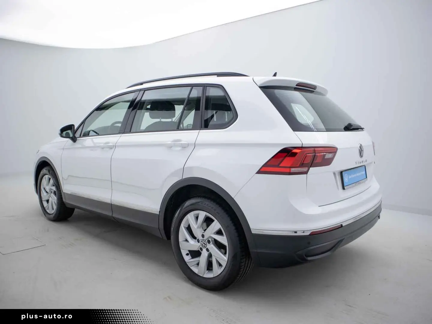 VW Tiguan 2.0 TSI Life 4Motion APP ACC NAV AHK MFL