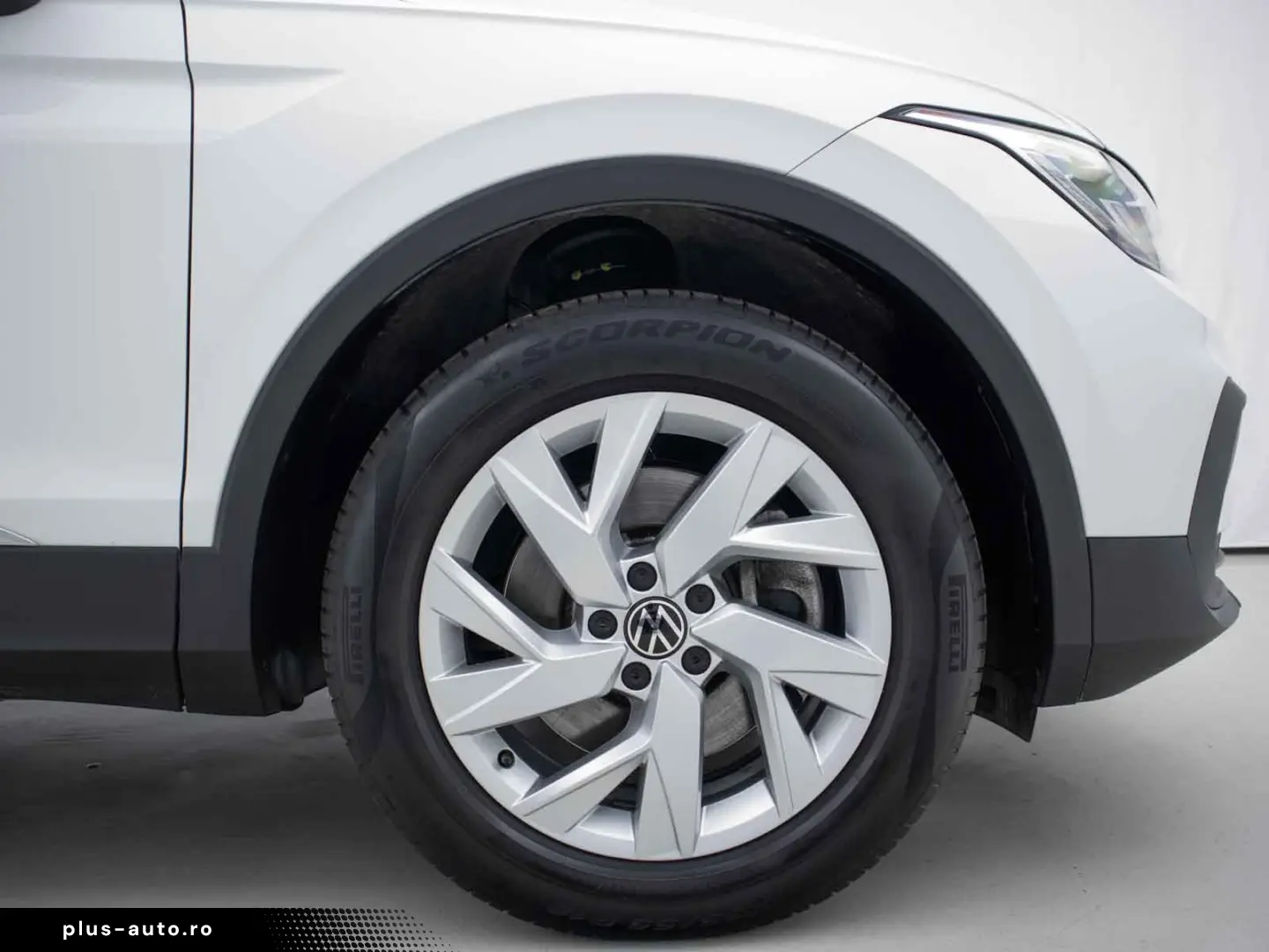 VW Tiguan 2.0 TSI Life 4Motion APP ACC NAV AHK MFL