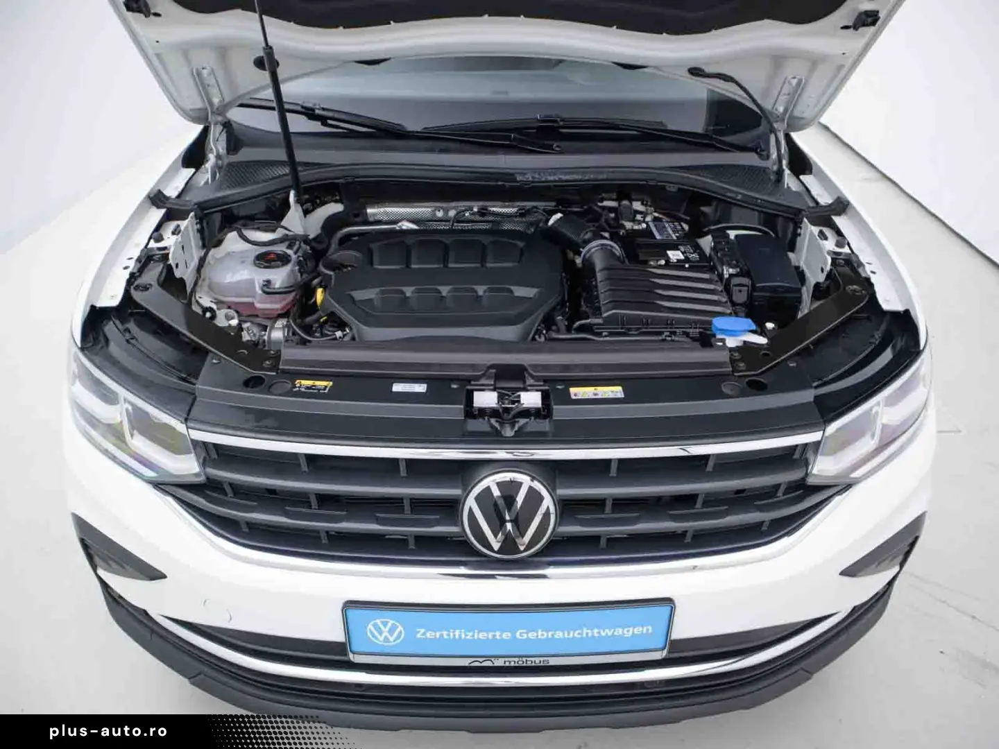 VW Tiguan 2.0 TSI Life 4Motion APP ACC NAV AHK MFL