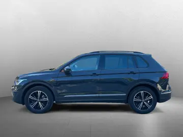VW Tiguan 2.0 TSI 4Motion DSG Navi H&K Massage SHZ