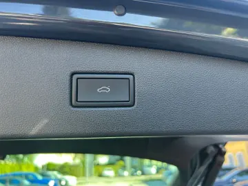 VW Tiguan 2.0 TSI 4Motion DSG Navi H&K Massage SHZ