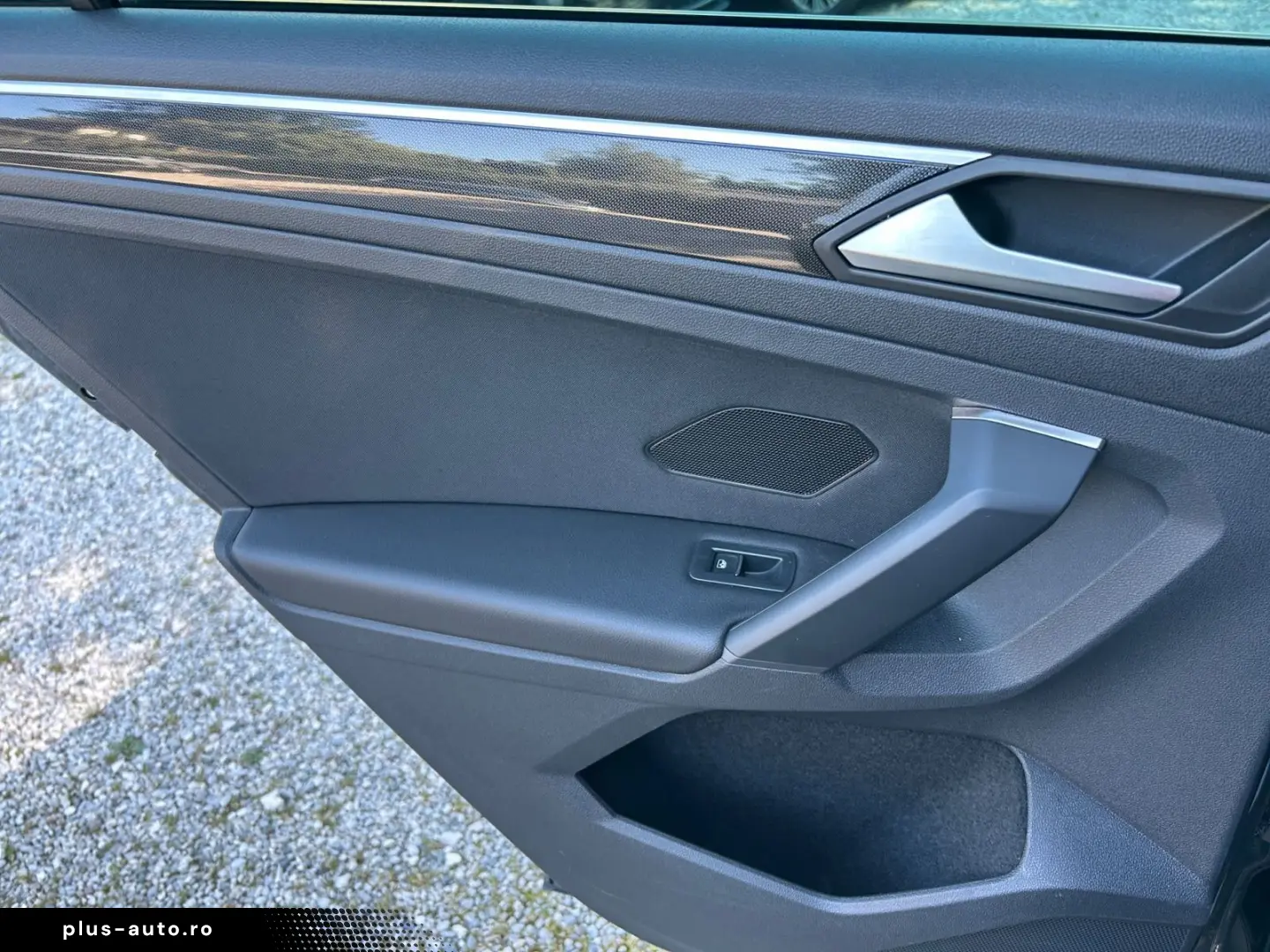 VW Tiguan 2.0 TSI 4Motion DSG Navi H&K Massage SHZ