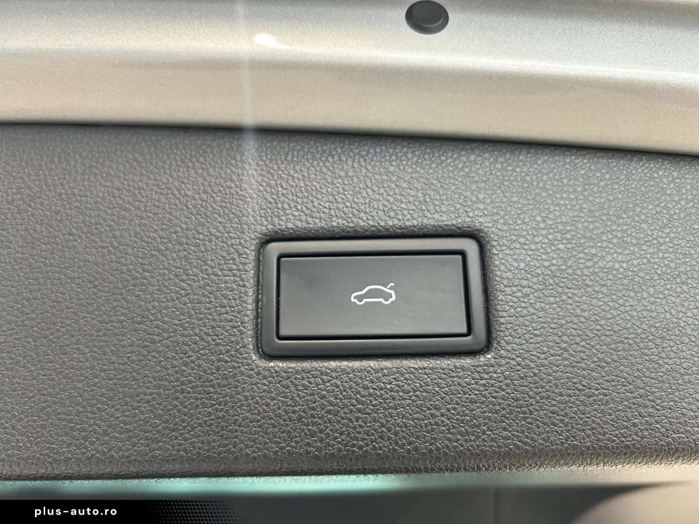 VW Tiguan 1.5 TSI R-Line  DSG MATRIX NAVI ACC KLIMA