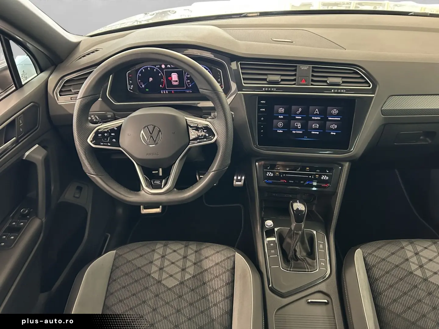 VW Tiguan 1.5 TSI R-Line  DSG MATRIX NAVI ACC KLIMA