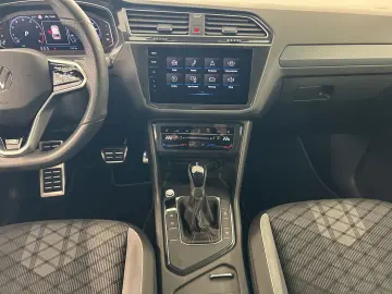 VW Tiguan 1.5 TSI R-Line  DSG MATRIX NAVI ACC KLIMA