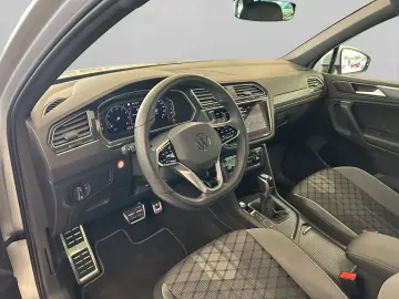 VW Tiguan 1.5 TSI R-Line  DSG MATRIX NAVI ACC KLIMA