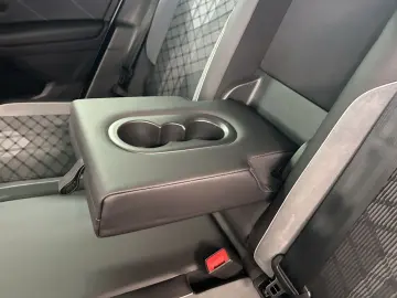 VW Tiguan 1.5 TSI R-Line  DSG MATRIX NAVI ACC KLIMA