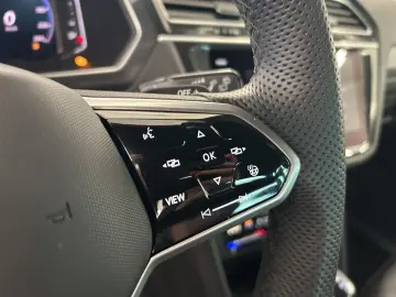 VW Tiguan 1.5 TSI R-Line  DSG MATRIX NAVI ACC KLIMA