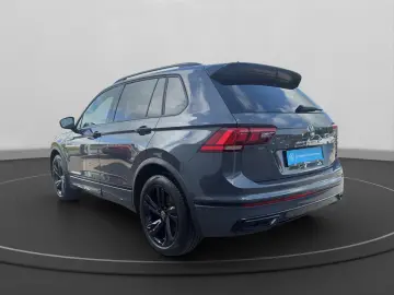 VW Tiguan 2.0 TDI R-Line  DSG AHK MATRIX NAVI ACC