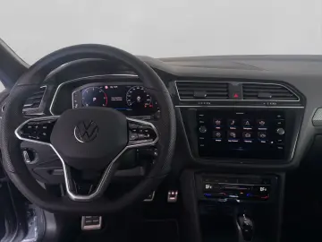 VW Tiguan 2.0 TDI R-Line  DSG AHK MATRIX NAVI ACC