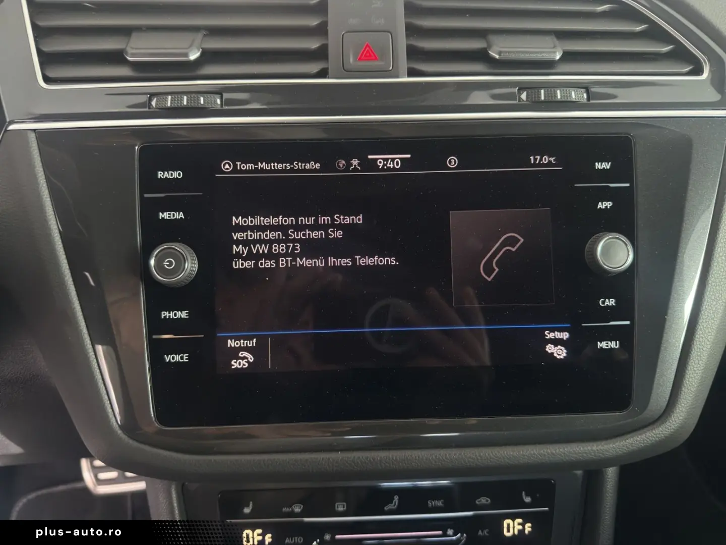 VW Tiguan 2.0 TDI R-Line  DSG AHK MATRIX NAVI ACC