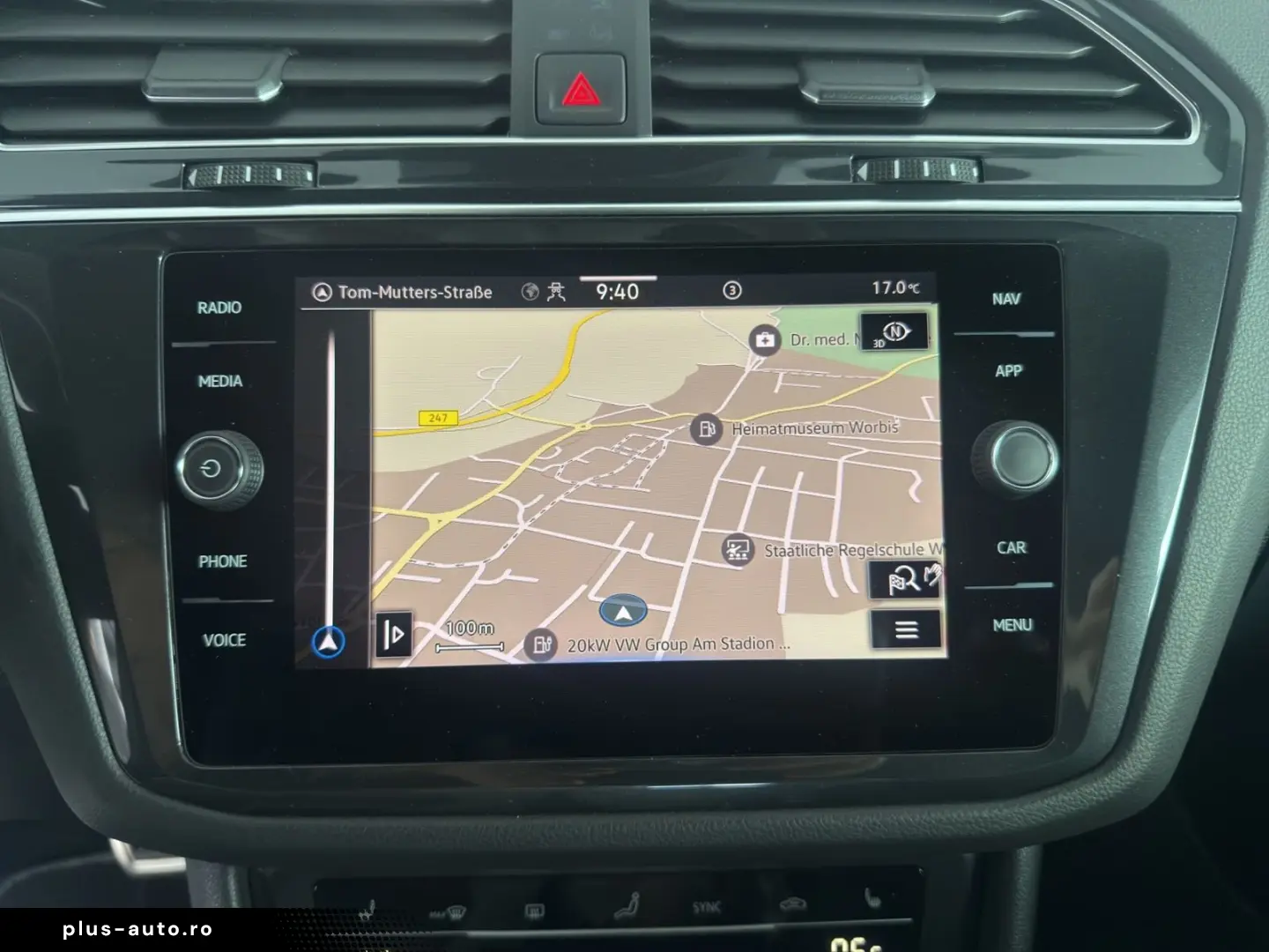 VW Tiguan 2.0 TDI R-Line  DSG AHK MATRIX NAVI ACC