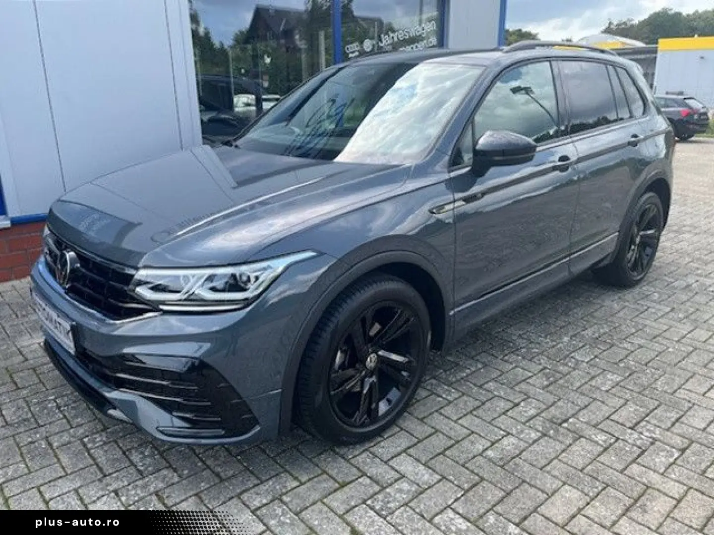 VW Tiguan 2.0 TDI DSG R-Line Black Style Navi ACC