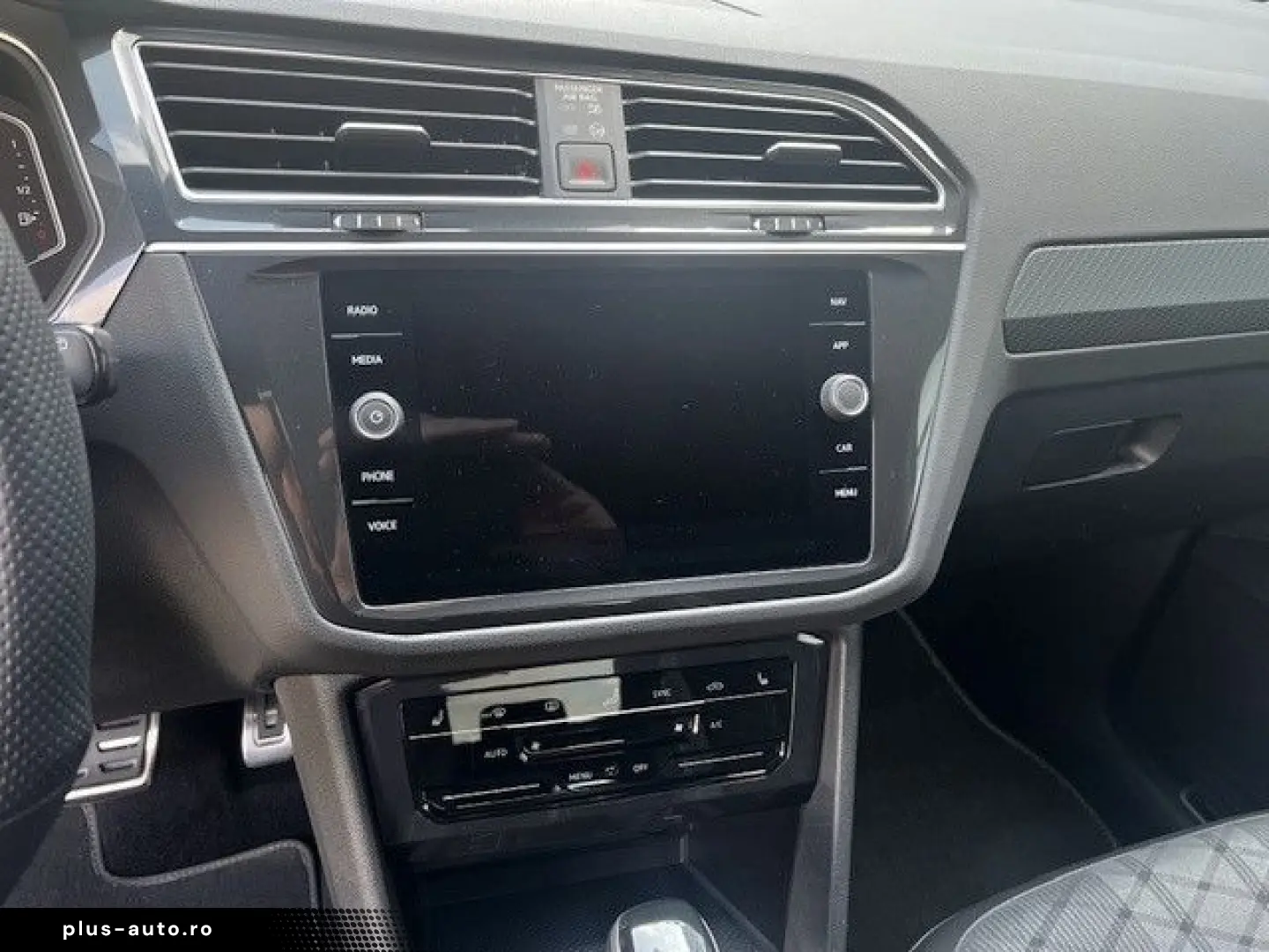 VW Tiguan 2.0 TDI DSG R-Line Black Style Navi ACC