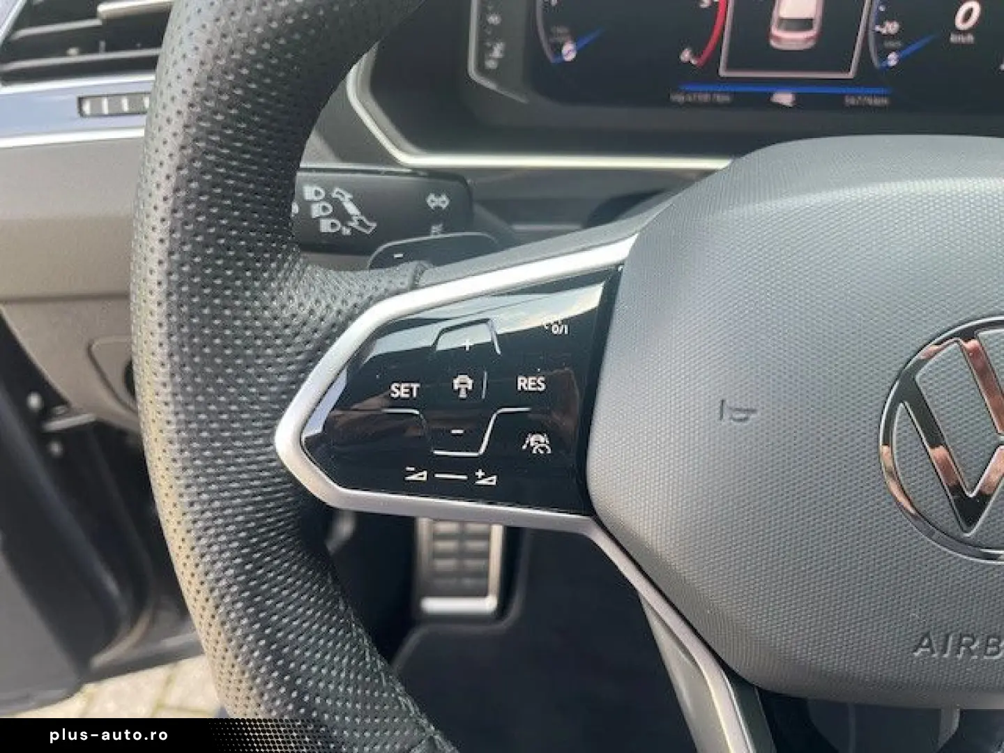 VW Tiguan 2.0 TDI DSG R-Line Black Style Navi ACC