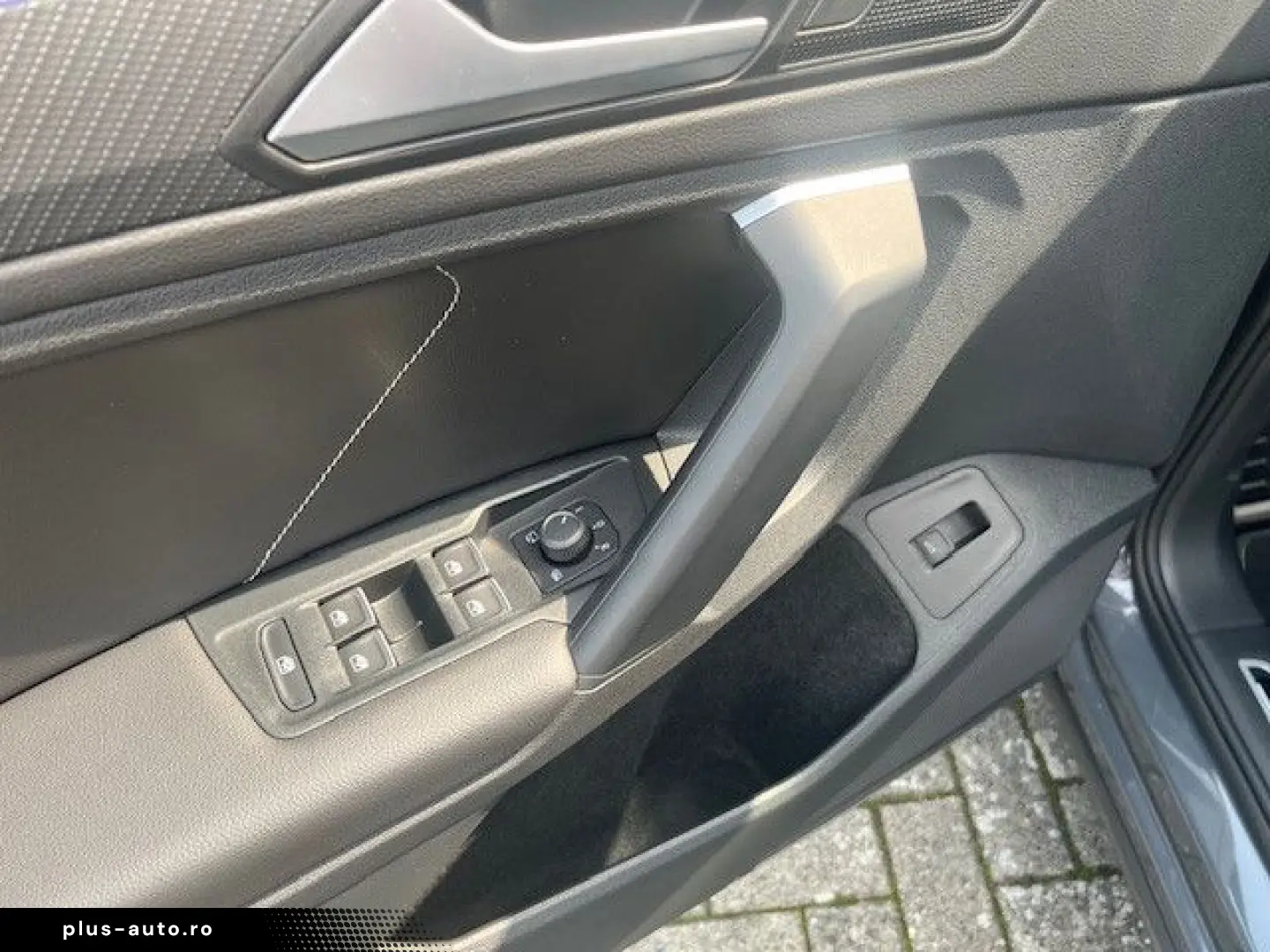 VW Tiguan 2.0 TDI DSG R-Line Black Style Navi ACC