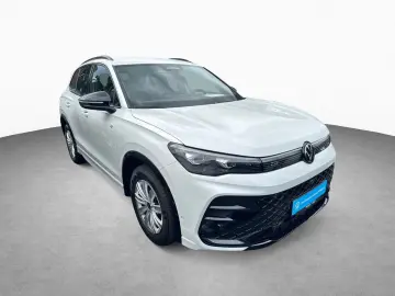 VW Tiguan R-Line 1.5 TSI 7-DSG MATRIX KAMERA
