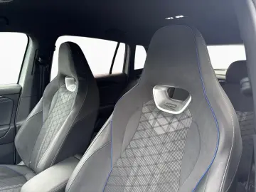 VW Tiguan R-Line 1.5 TSI 7-DSG MATRIX KAMERA