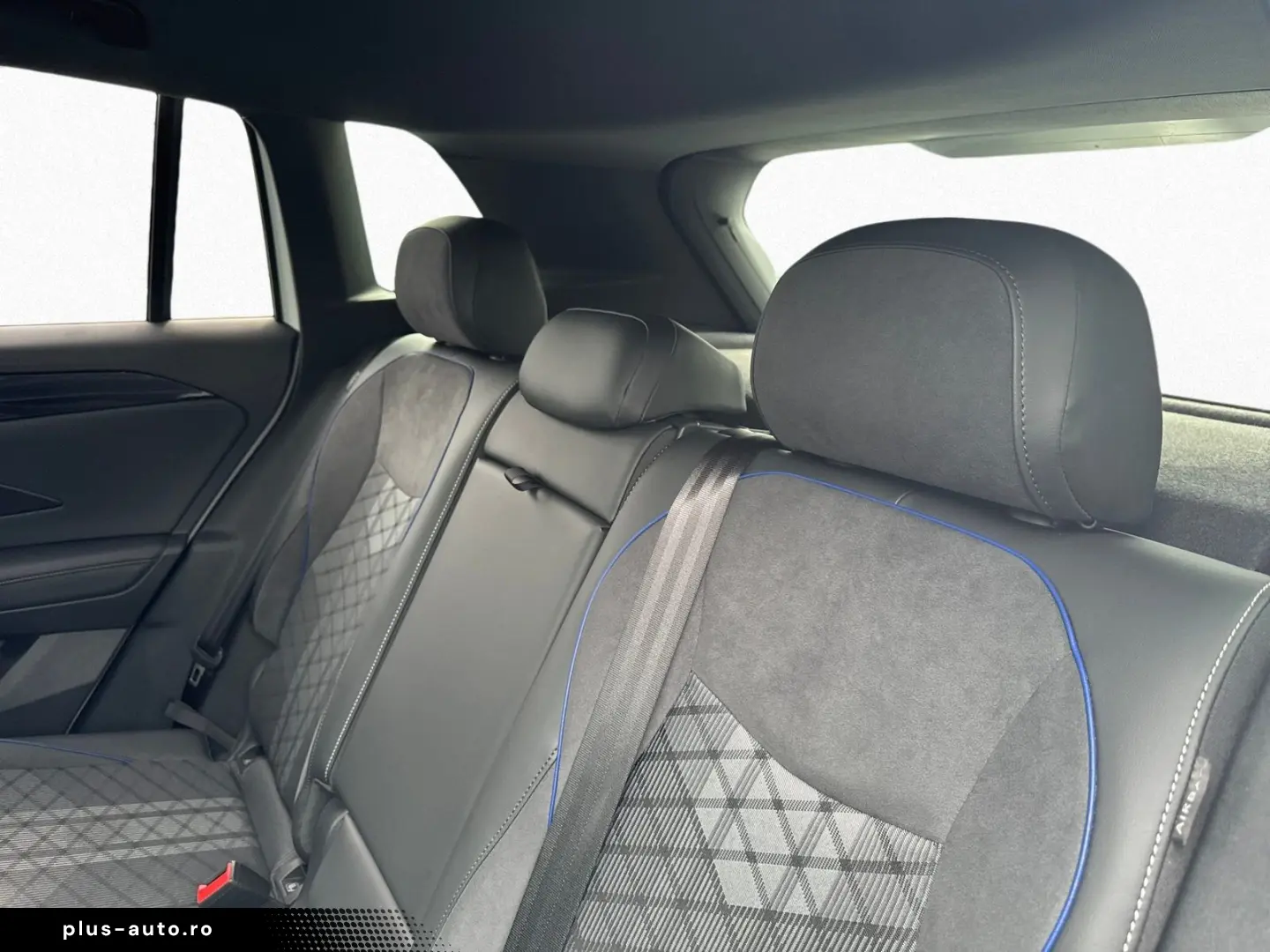 VW Tiguan R-Line 1.5 TSI 7-DSG MATRIX KAMERA