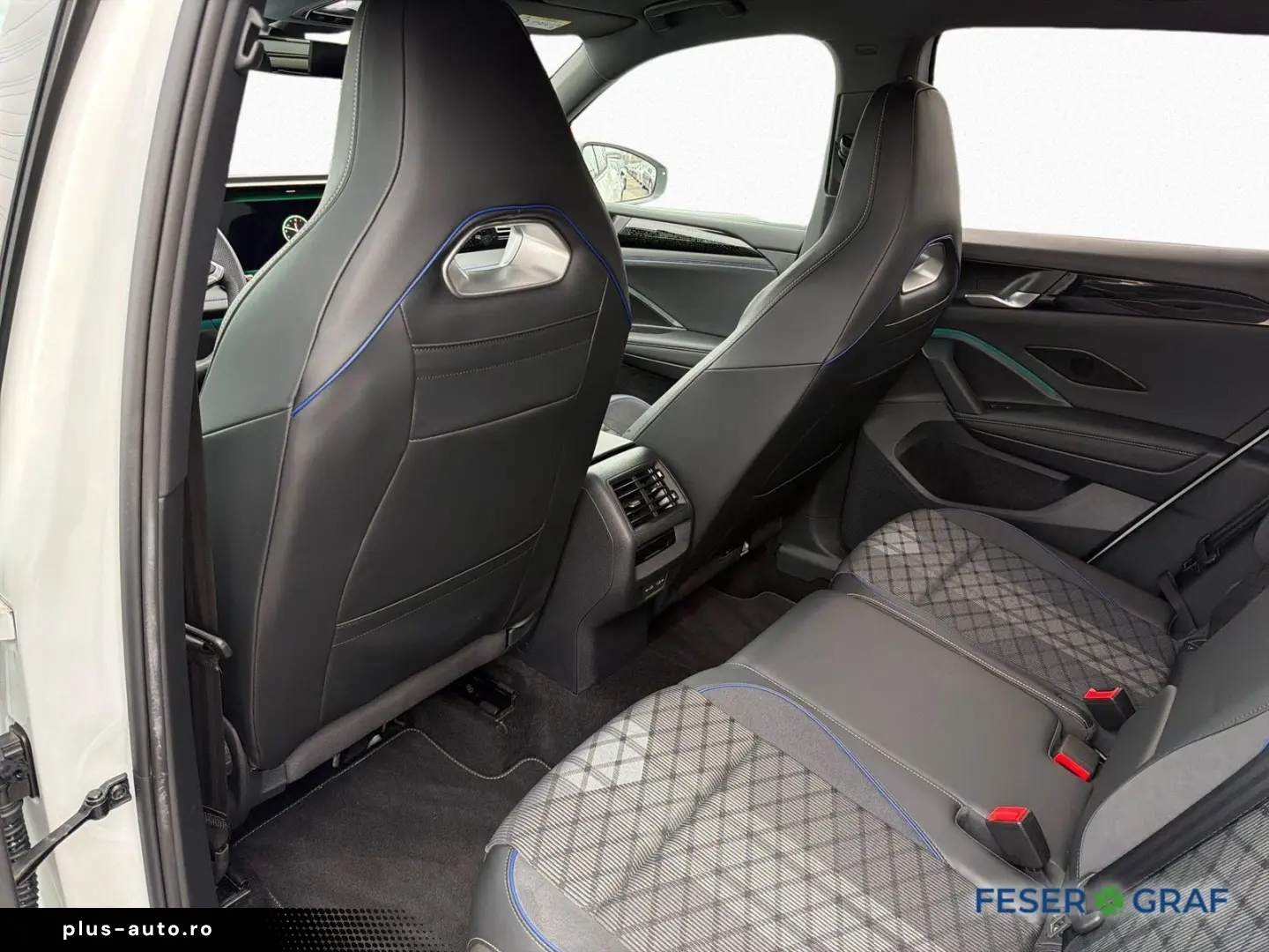 VW Tiguan 2.0 TDI DSG R-Line BLACK NAVI IQ.LIGHT