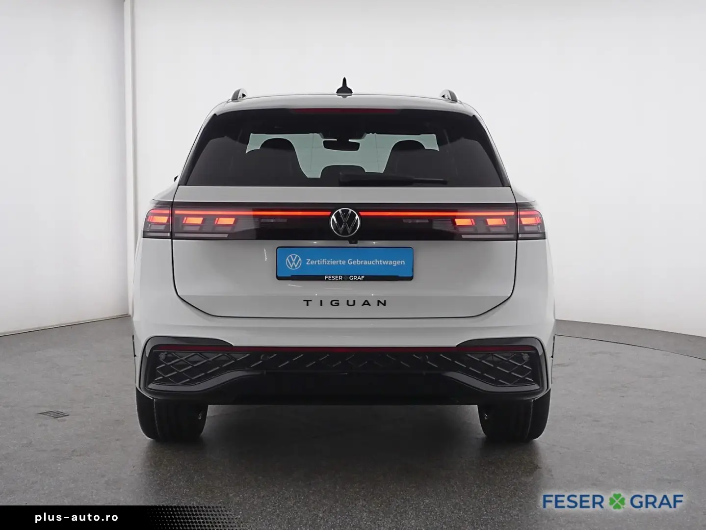 VW Tiguan 2.0 TDI R-Line BlackStyle DSG SHZ ACC 19