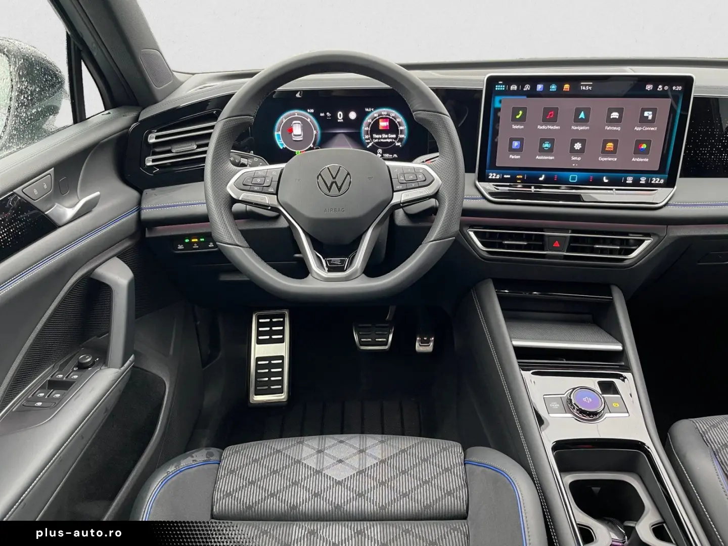 VW Tiguan 2.0 DSG TDI R-LINE 20  AHK NAVI BLACKSTYL