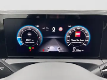 VW Tiguan 2.0 DSG TDI R-LINE 20  AHK NAVI BLACKSTYL