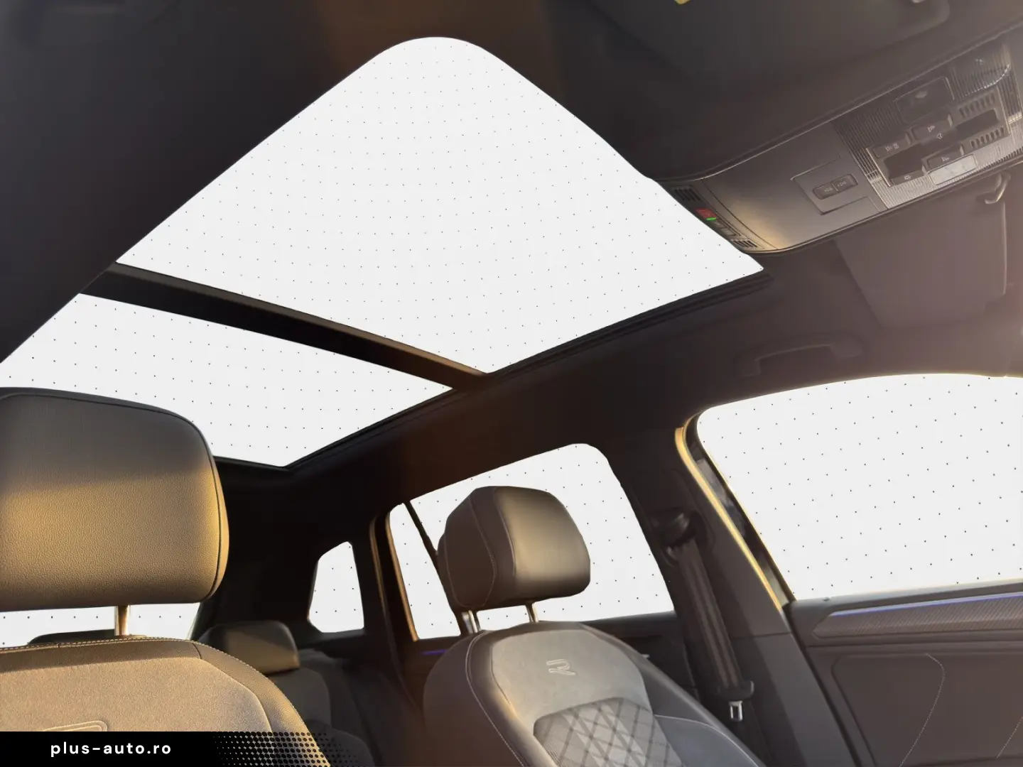 VW Tiguan 2.0 TDI R-Line Black Style 4Motion Navi P