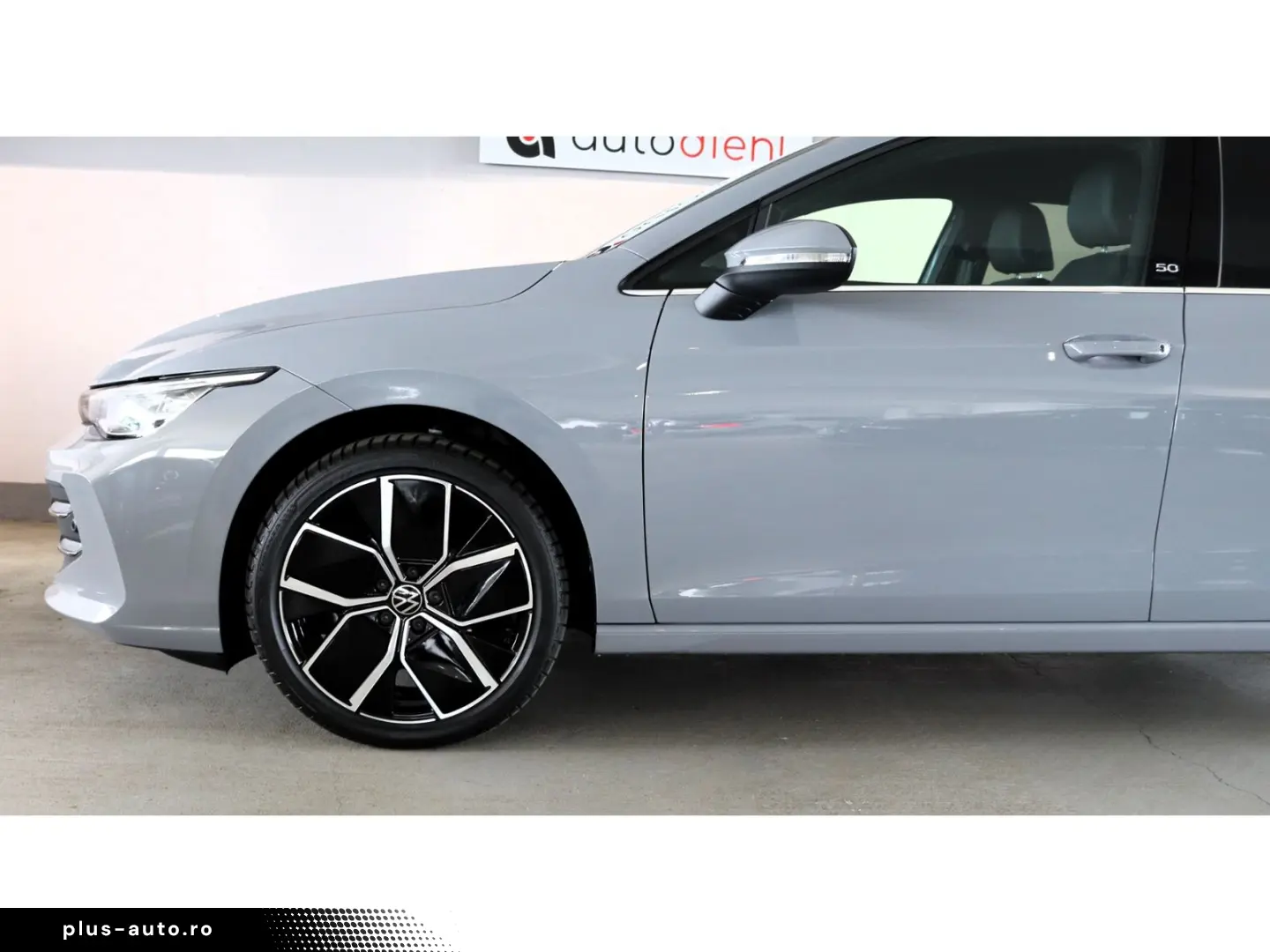 VW Golf VIII 1.5 eTSI DSG Edition 50 Pano Keyless