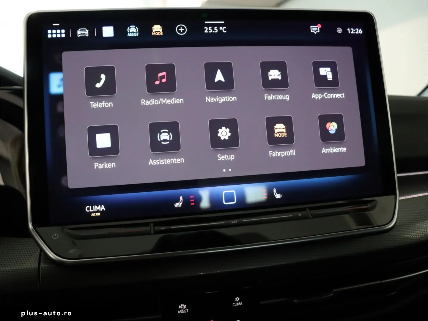 VW Golf VIII 1.5 eTSI DSG Edition 50 Pano Keyless