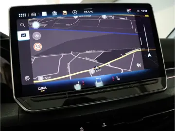 VW Golf VIII 1.5 eTSI DSG Edition 50 Pano Keyless