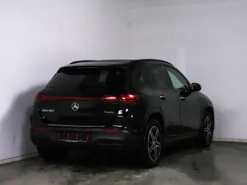 MERCEDES-BENZ EQA 350 4M  BURMESTER AMG PANO AHK NIGHT HUD