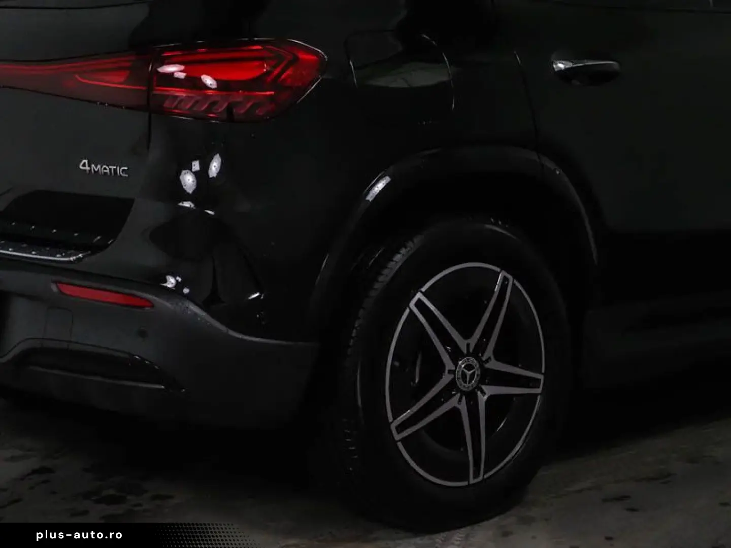 MERCEDES-BENZ EQA 350 4M  BURMESTER AMG PANO AHK NIGHT HUD