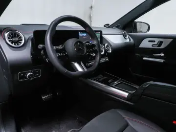 MERCEDES-BENZ EQA 350 4M  BURMESTER AMG PANO AHK NIGHT HUD