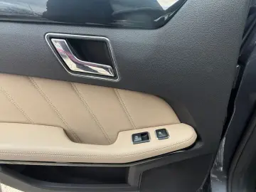 Mercedes-Benz E-Klasse E 220 CDI BlueEfficiency Avantgarde