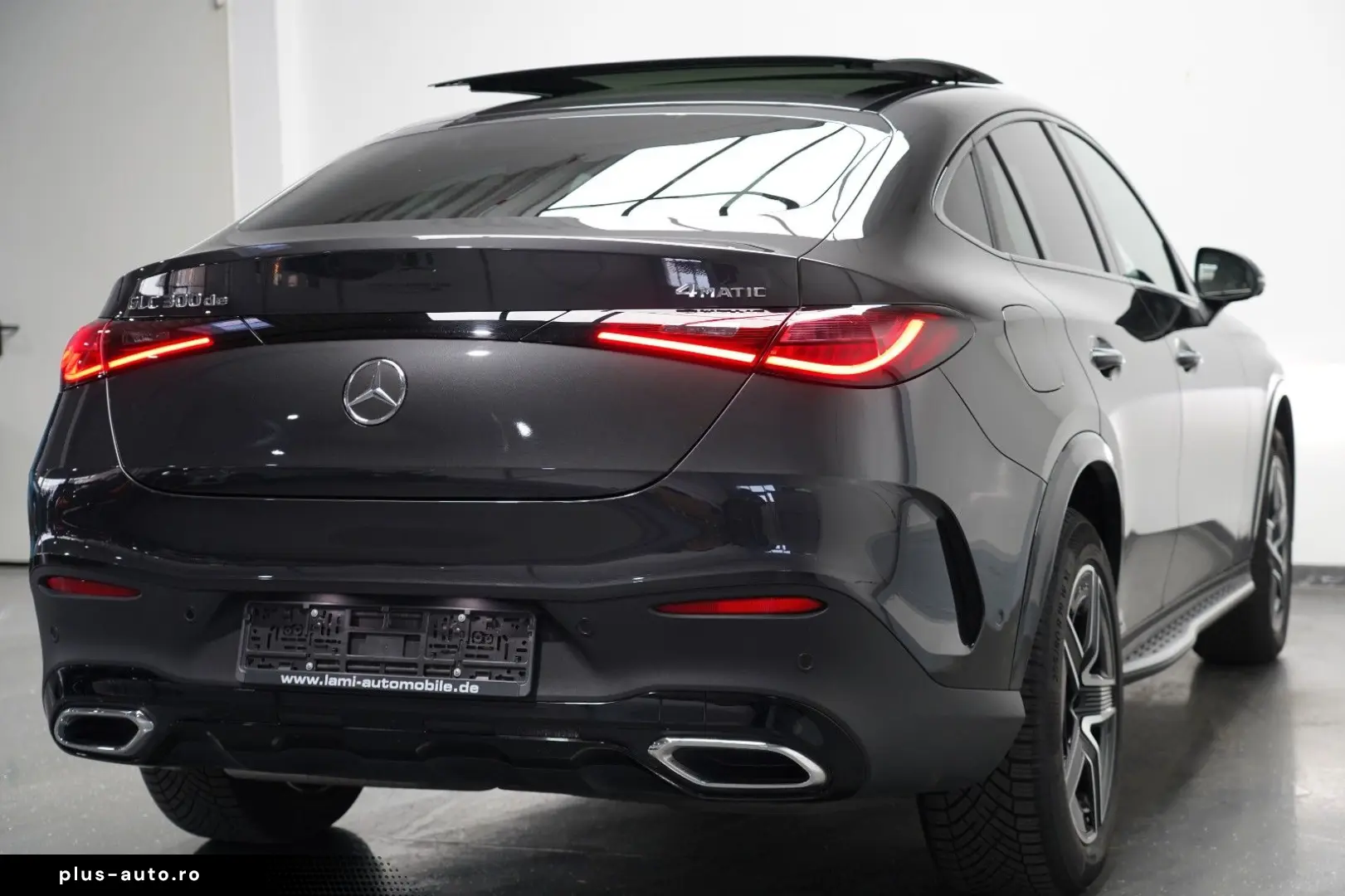 MERCEDES-BENZ GLC300de Coupe 4M 2x AMG PREMIUM PLUS PANO KEY