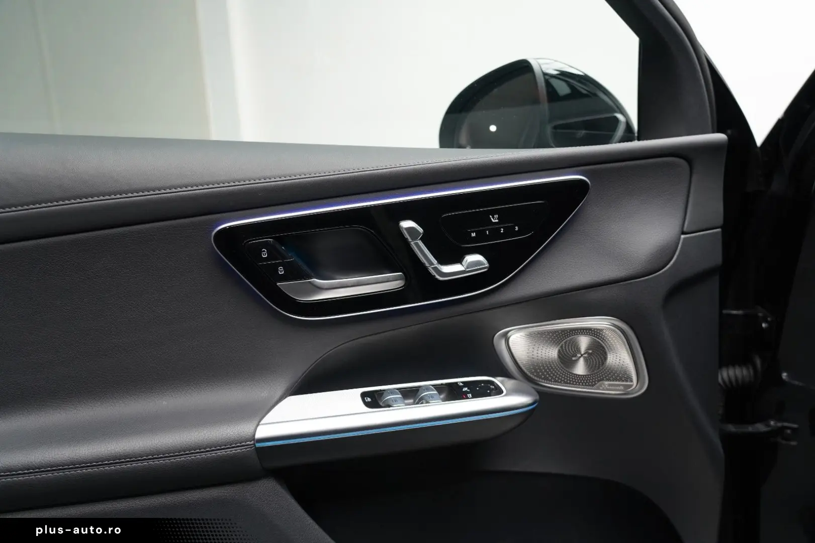 MERCEDES-BENZ GLC300de Coupe 4M 2x AMG PREMIUM PLUS PANO KEY