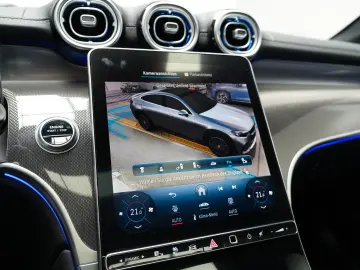 MERCEDES-BENZ GLC300de Coupe 4M 2x AMG PREMIUM PLUS PANO KEY