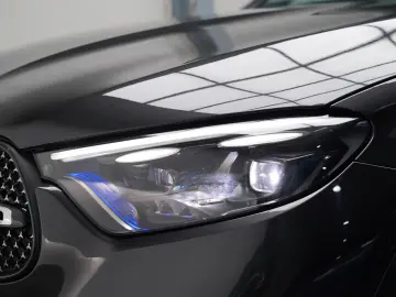 MERCEDES-BENZ GLC300de Coupe 4M 2x AMG PREMIUM PLUS PANO KEY