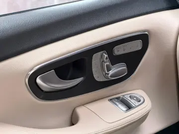 MERCEDES-BENZ V300d EXCLUSIVE.4M.AMG.AIRM.PAN.BURM.360 AHK