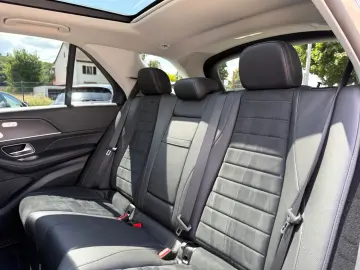 MERCEDES-BENZ GLE 350de 4MATIC PANO Burmester AHK AMG