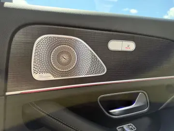 MERCEDES-BENZ GLE 350de 4MATIC PANO Burmester AHK AMG