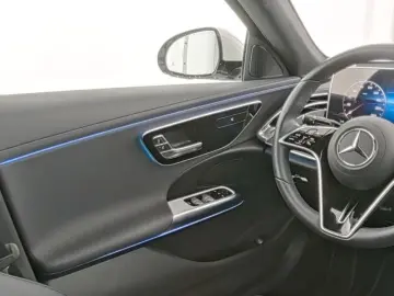 MERCEDES-BENZ E 220 d 4M LED NAVI KAMERA PANO