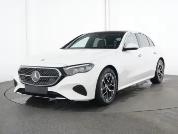 MERCEDES-BENZ E 220 d 4M LED NAVI KAMERA PANO