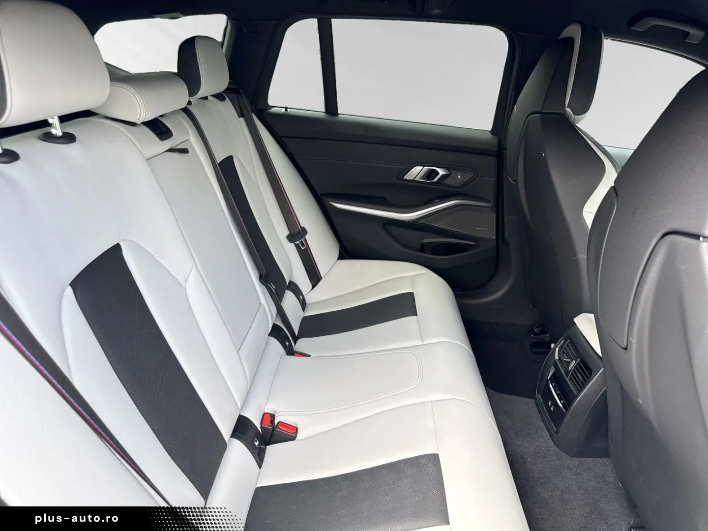 BMW M3 Competition MxDrive Touring Head-Up H K