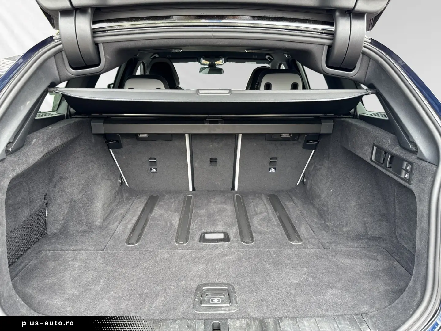 BMW M3 Competition MxDrive Touring Head-Up H K