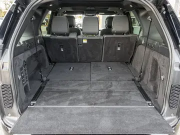 LAND ROVER Discovery D300 Dynamic HSE PANO LED STANDHZG