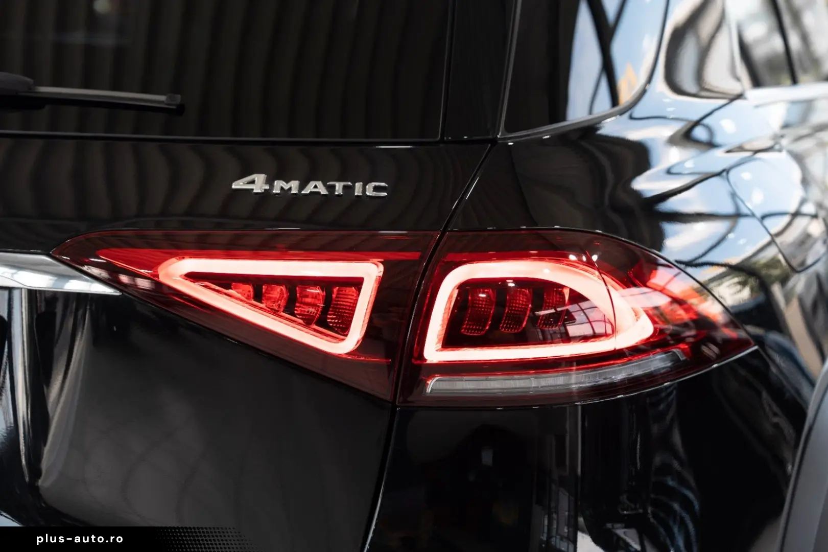 MERCEDES-BENZ GLE 350 de 4M  LEDER NAVI LED-HIGH DAB