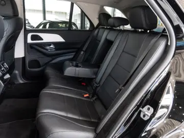 MERCEDES-BENZ GLE 350 de 4M  LEDER NAVI LED-HIGH DAB