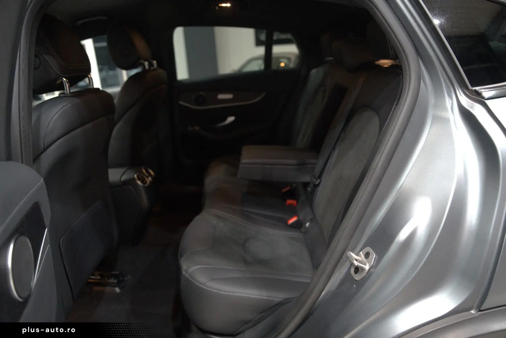 MERCEDES-BENZ GLC 63 AMG 4M Coupe  NIGHT MAGNO HUD